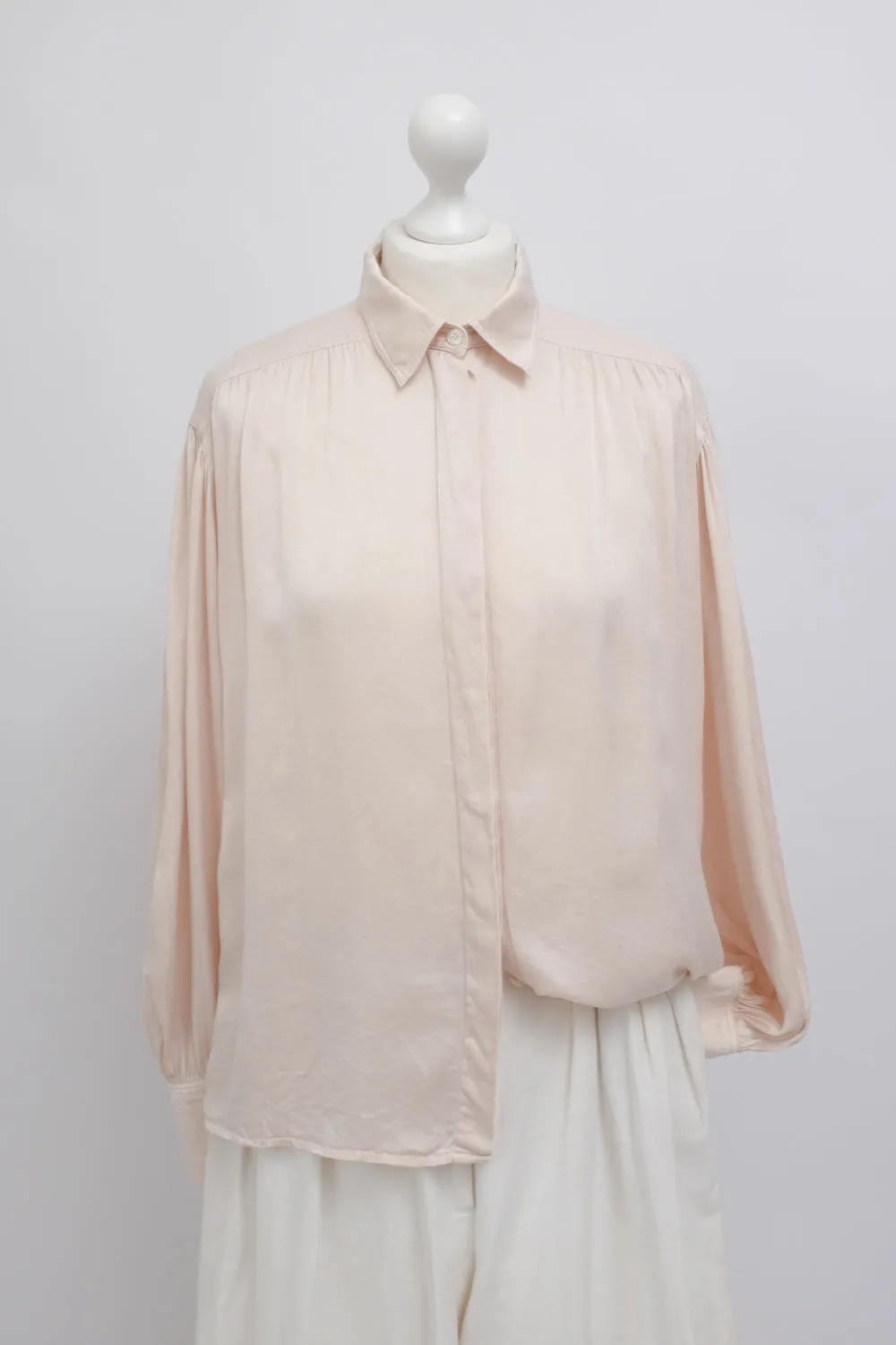 ESCADA PURE SILK VINTAGE BLOUSE