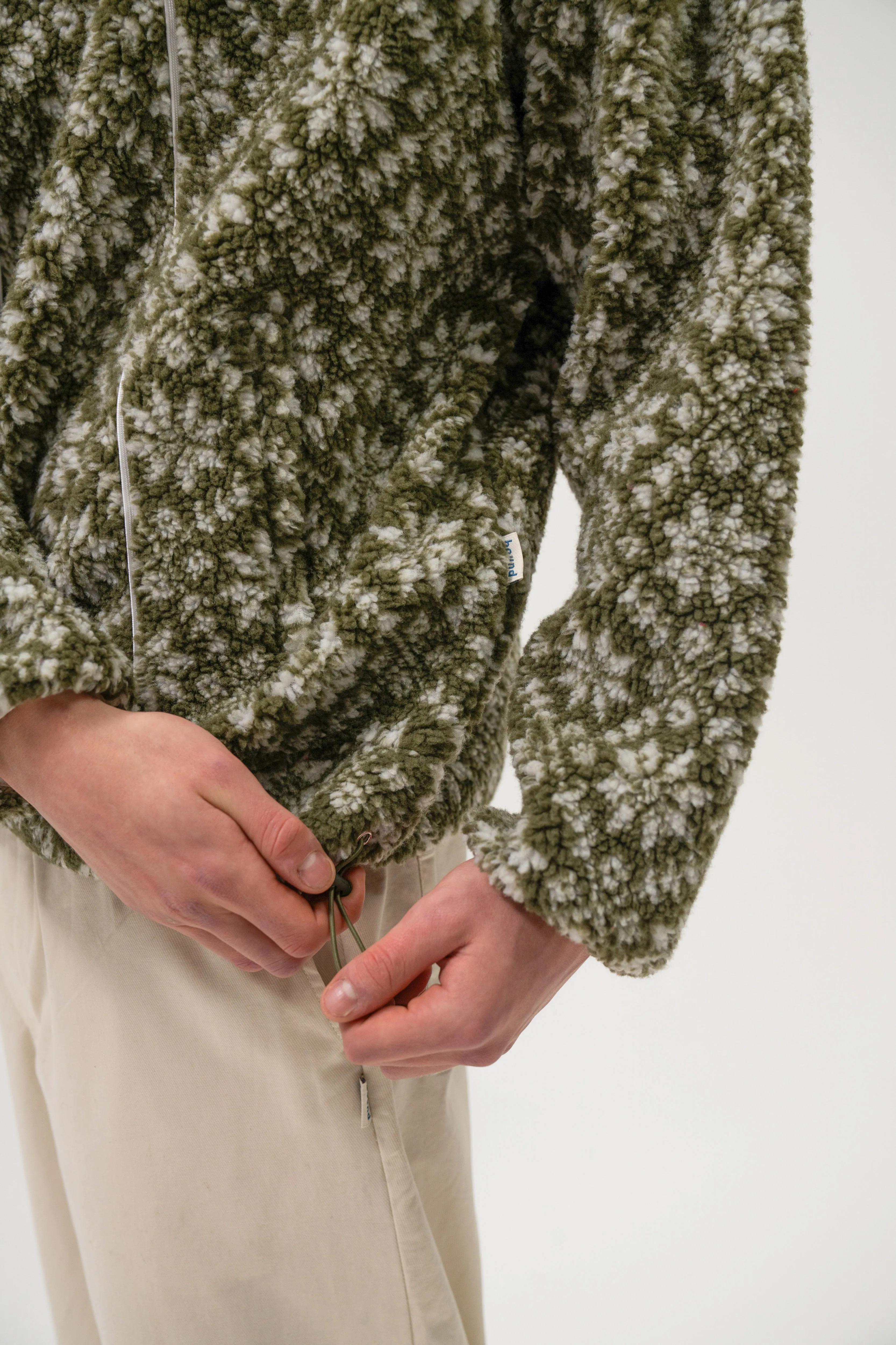 OLIVE PATTERNED FLEECE